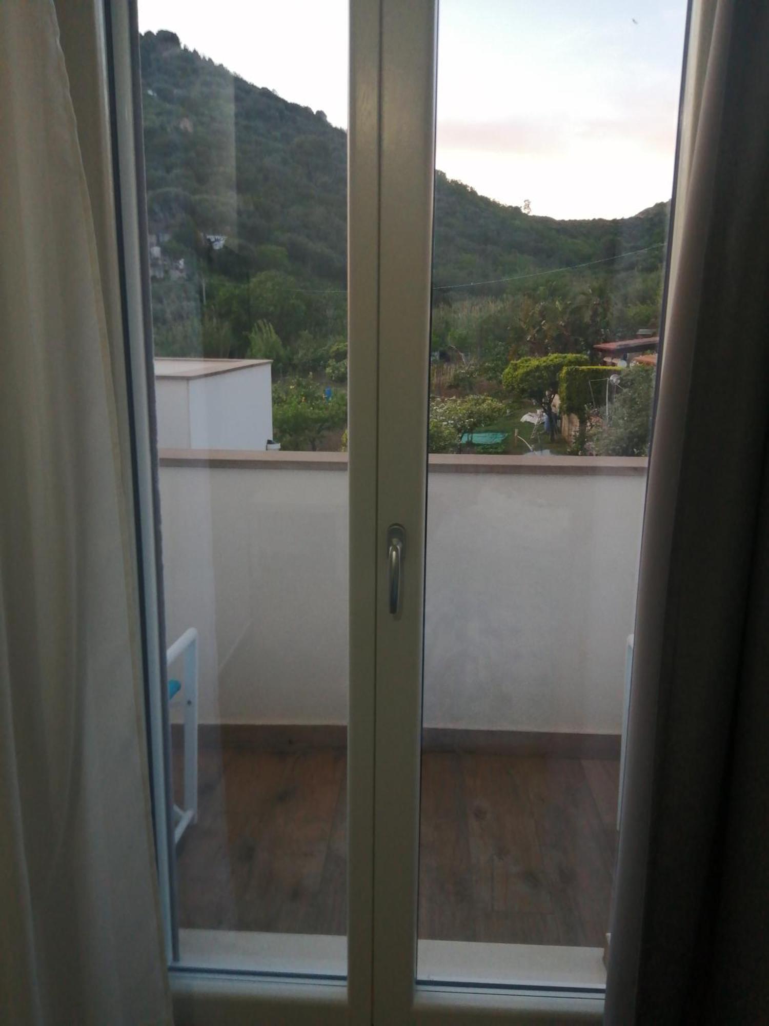 Laris Bed & Breakfast Castellabate Luaran gambar